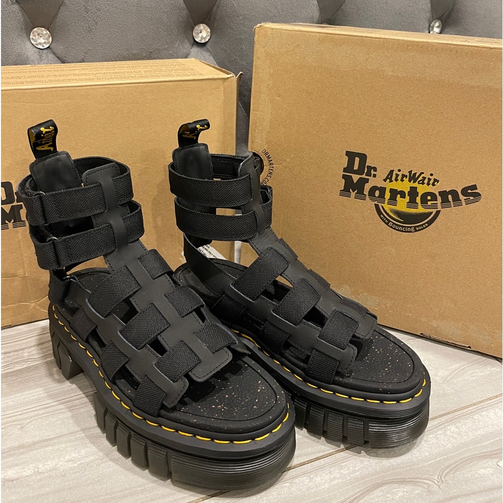 COPY - RICKI NAPPA LUX LEATHER PLATFORM GLADIATOR BLACK SANDALS🏝️